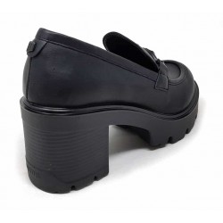 MOCASIN MUJER MUSTANG 52892 TRAP BLACK