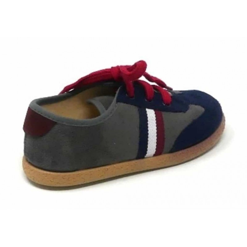 ZAPATILLA NIÑO CORDONES CARLETA 2135-02